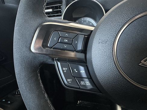 Used 2016 Ford Mustang Shelby GT350 w/ Technology Package image 22