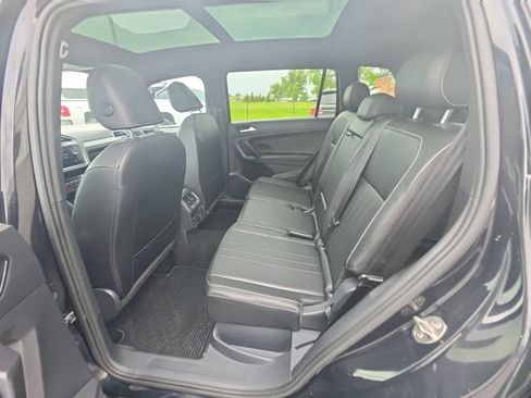 Used 2023 Volkswagen Tiguan SE R-Line AWD/4WD image 29
