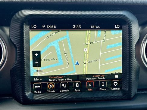 Used 2022 Jeep Wrangler Unlimited Rubicon 4xe w/ Safety Group AWD/4WD image 14
