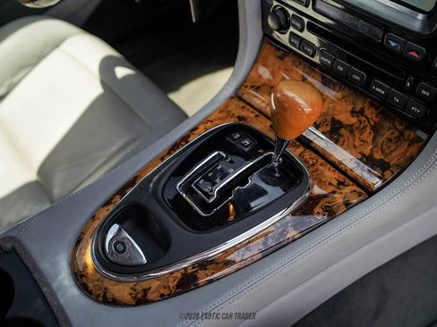 Used 2006 Jaguar XJ8 RWD image 51