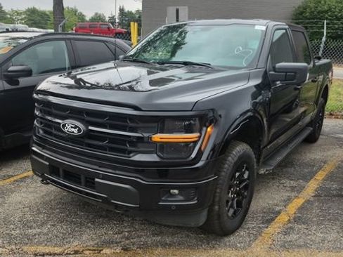 Used 2025 Ford F150 XLT w/ Equipment Group 302A MID AWD/4WD image 6