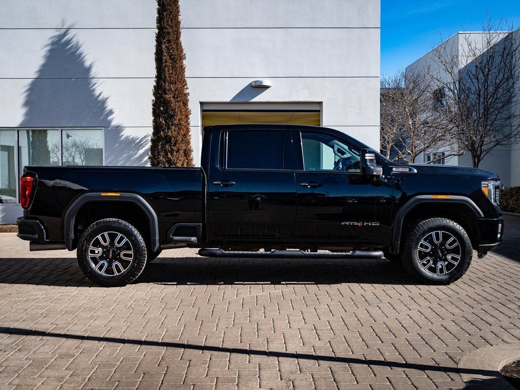 Used 2023 GMC Sierra 2500 AT4 w/ Gooseneck/5TH Wheel Package AWD/4WD image 11