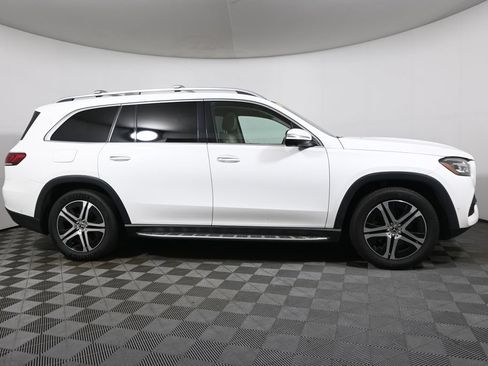 Used 2020 Mercedes-Benz GLS 450 4MATIC image 8