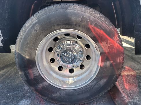 Used 2022 RAM 3500 Limited image 6