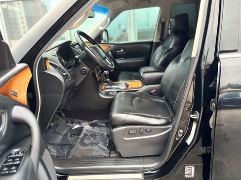 Used 2011 INFINITI QX56 4WD w/ Theater Pkg image 9