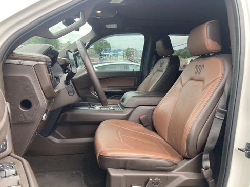Certified 2022 Ford Expedition King Ranch AWD/4WD image 3