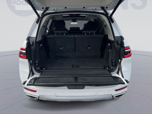 Certified 2024 BMW X7 xDrive40i w/ Premium Package image 24