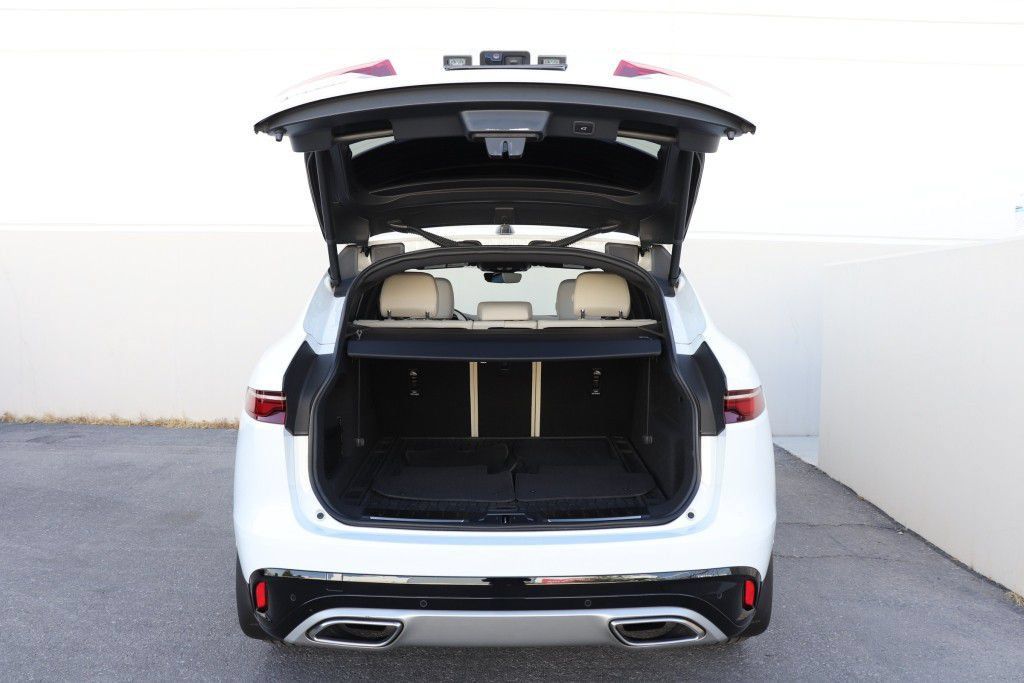 Used 2021 Jaguar F-PACE S AWD/4WD image 22