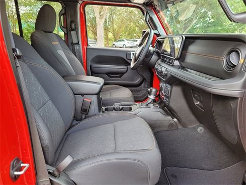 Used 2024 Jeep Gladiator Mojave w/ Convenience Group image 22