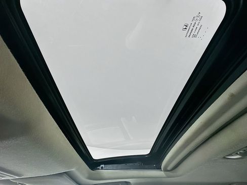 Used 2019 Honda HR-V EX-L image 20