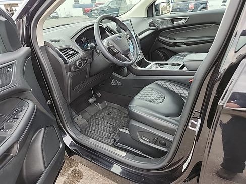 Used 2024 Ford Edge Titanium AWD/4WD image 30