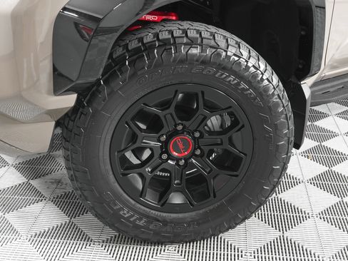 Used 2025 Toyota 4Runner TRD Pro AWD/4WD image 32