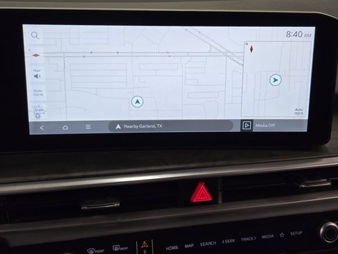 Used 2025 Kia Sorento SX image 17