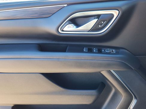 Used 2023 Chevrolet Tahoe LS image 13