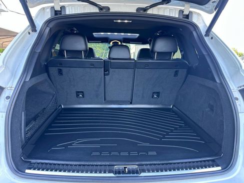 Used 2016 Porsche Cayenne AWD/4WD image 37