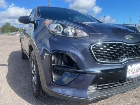 Used 2021 Kia Sportage LX image 9