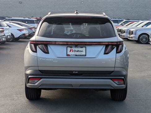 New 2025 Hyundai Tucson Limited image 3
