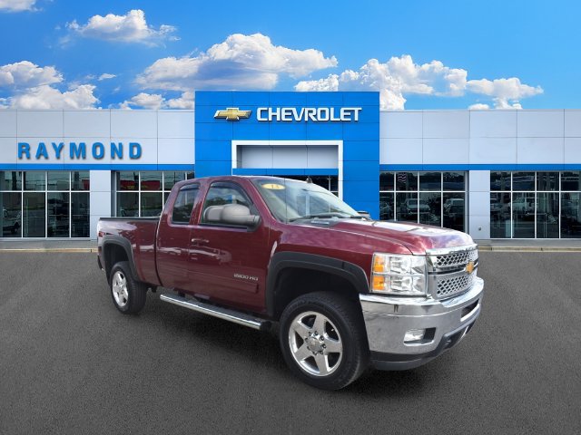 Used 2013 Chevrolet Silverado 2500 LTZ w/ LTZ Plus Package AWD/4WD image 11