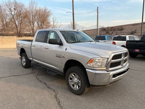 Used 2017 RAM 2500 SLT image 8