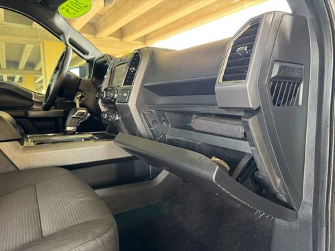 Used 2015 Ford F150 XLT w/ Equipment Group 302A Luxury image 30