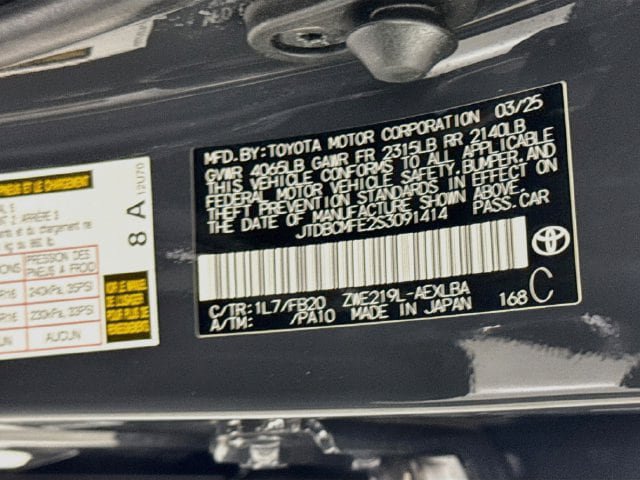 Certified 2025 Toyota Corolla LE w/ Carpet Mat Package (TMS) FWD image 31