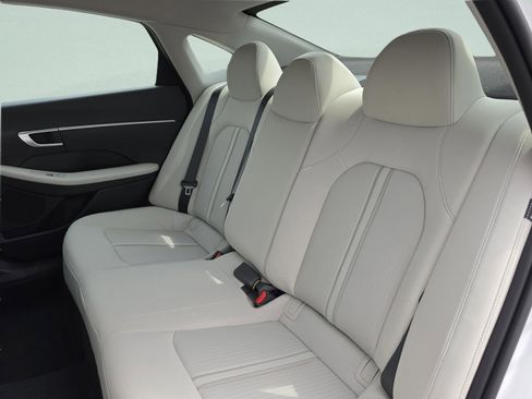 New 2026 Hyundai Sonata SE FWD image 18