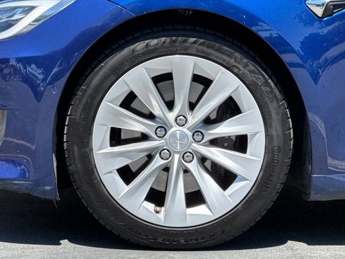 Used 2017 Tesla Model S 75 RWD image 36
