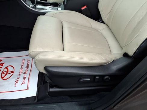 Used 2021 Subaru Ascent Limited w/ Technology Package AWD/4WD image 14