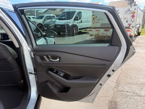 Used 2025 Honda Accord Touring image 38