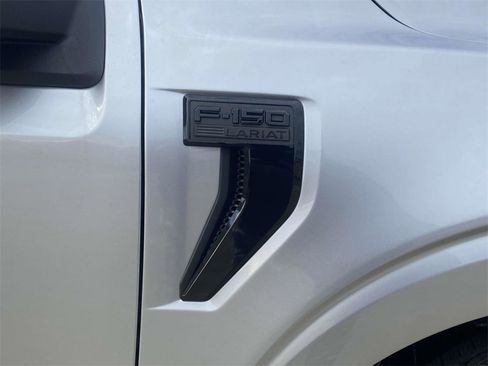 New 2025 Ford F150 Lariat w/ Equipment Group 501A Mid image 3