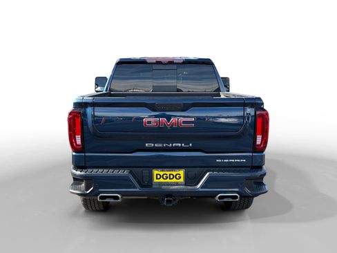 Used 2021 GMC Sierra 1500 Denali w/ Technology Package image 4
