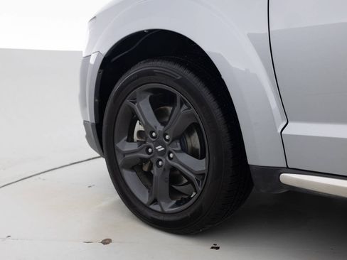 Used 2018 Dodge Journey Crossroad AWD/4WD image 17