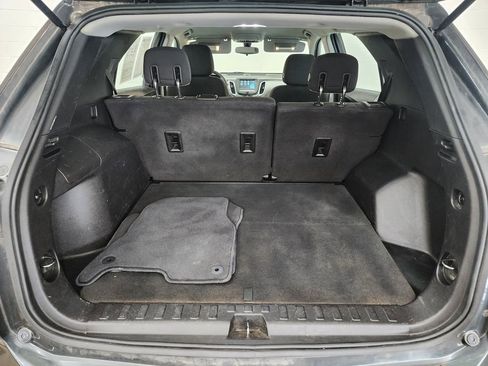 Used 2018 Chevrolet Equinox LS image 27