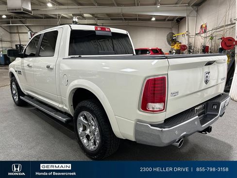 Used 2018 RAM 1500 Laramie w/ Convenience Group AWD/4WD image 6