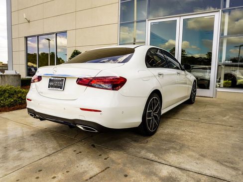 Used 2022 Mercedes-Benz E 350 Sedan image 12