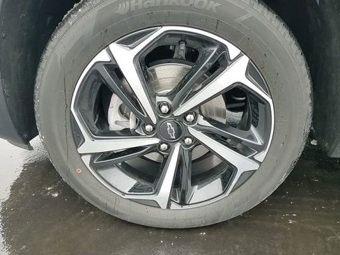 Used 2022 Chevrolet TrailBlazer RS w/ Sun and Liftgate Package image 8