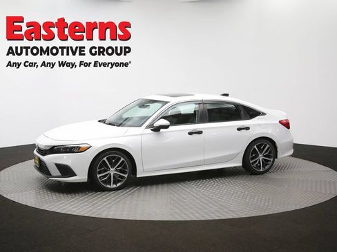 Used 2022 Honda Civic Touring image 57