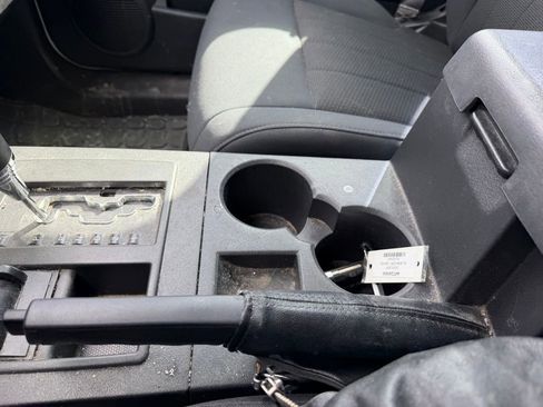 Used 2012 Jeep Liberty Sport w/ Driver Convenience Group image 18