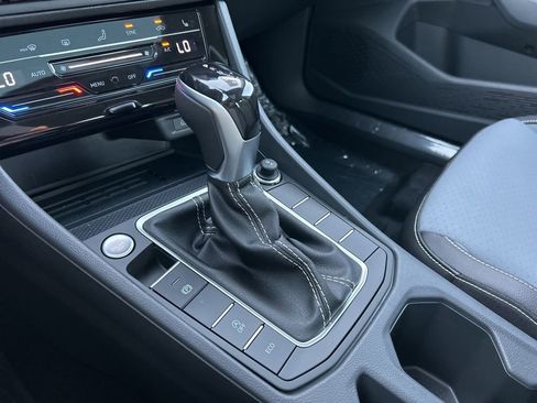 New 2026 Volkswagen Jetta SE image 31