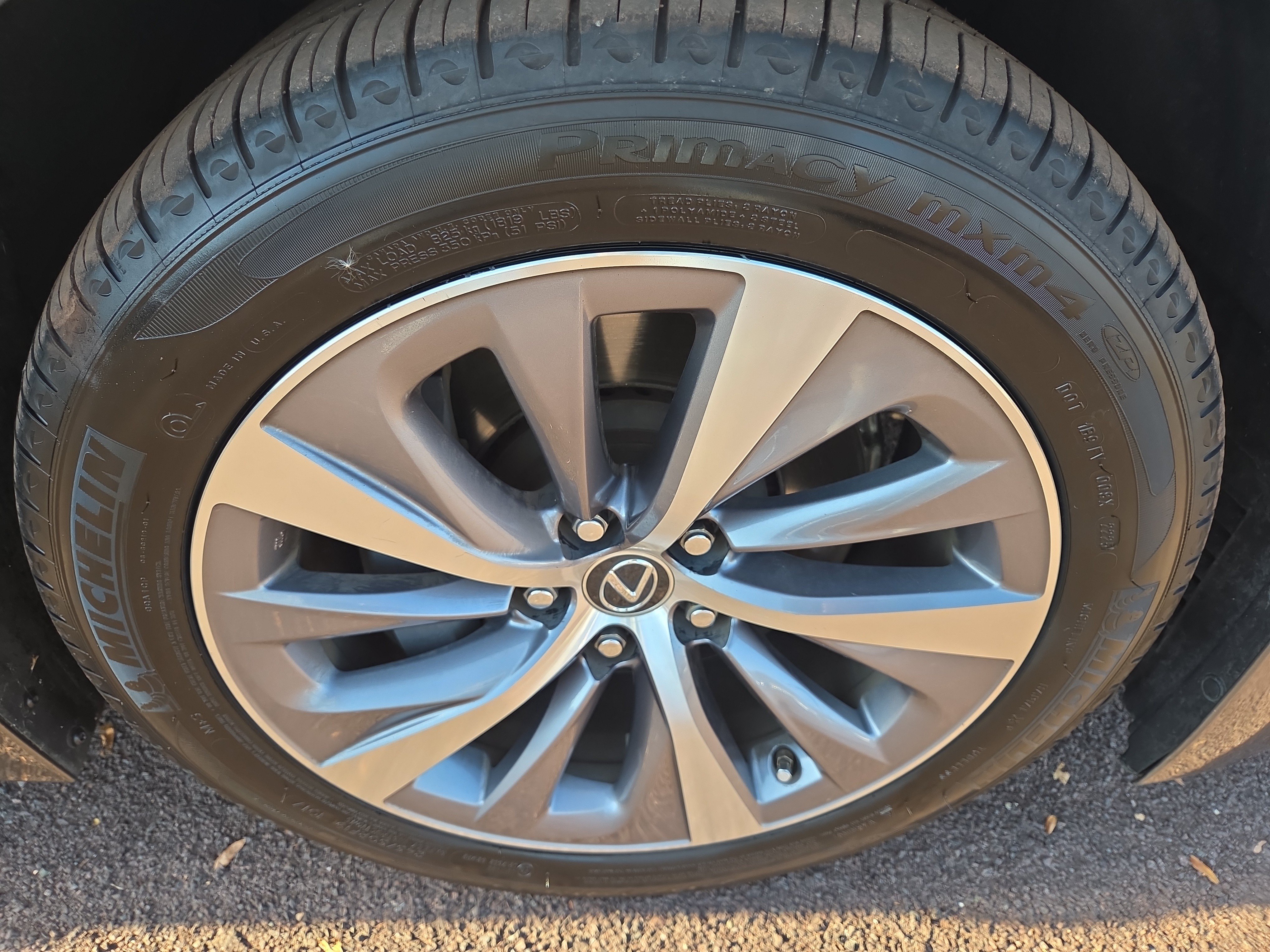 Used 2018 Lexus LS 500 AWD image 9