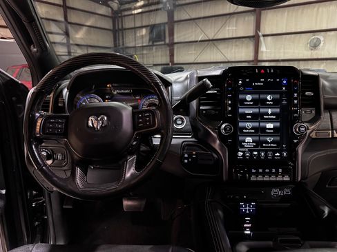 Used 2019 RAM 3500 Limited w/ Max Tow Package image 31