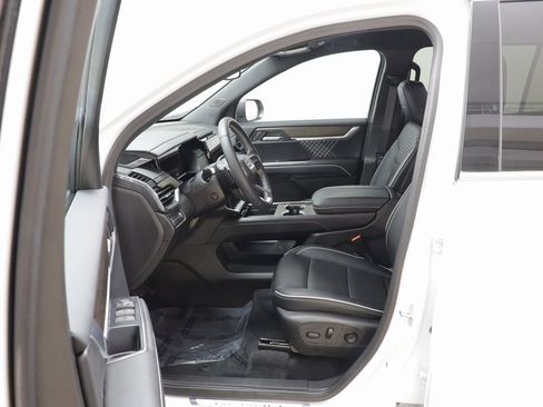 Used 2024 GMC Acadia Denali w/ LPO, Floor Liner Package image 6