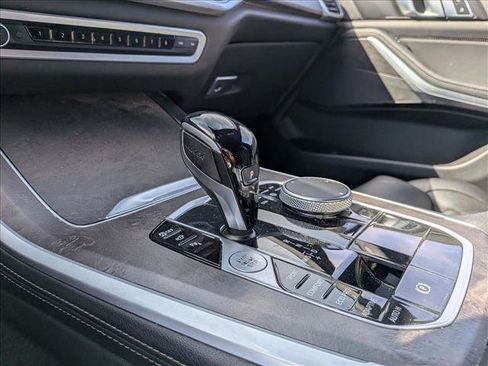 Used 2023 BMW X5 sDrive40i RWD image 11