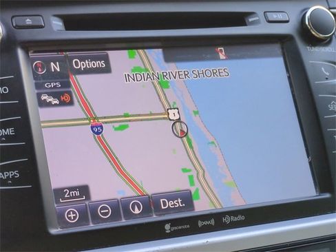 Used 2018 Toyota Highlander XLE image 27