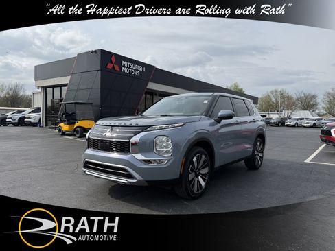 New 2026 Mitsubishi Outlander SE image 4