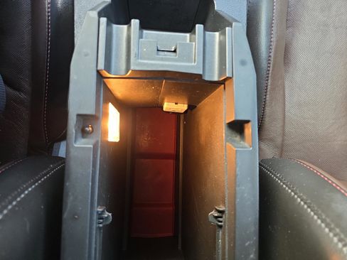 Used 2015 GMC Terrain SLT image 9