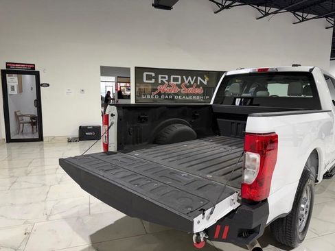 Used 2021 Ford F250 XL w/ Power Equipment Group RWD image 12