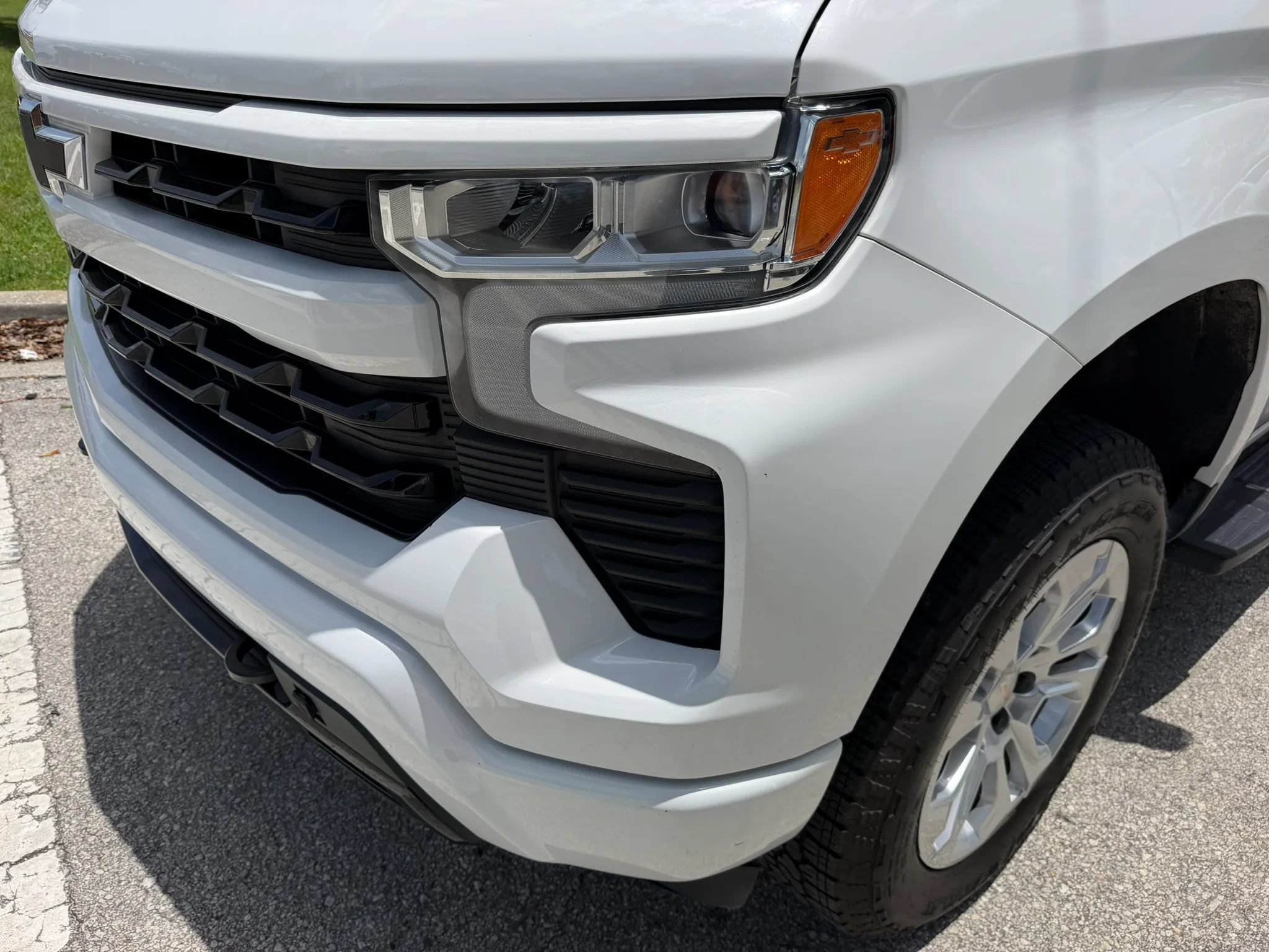 Used 2023 Chevrolet Silverado 1500 RST RWD image 35