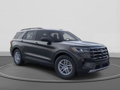 New 2026 Ford Explorer Active w/ Active Comfort Package image 7