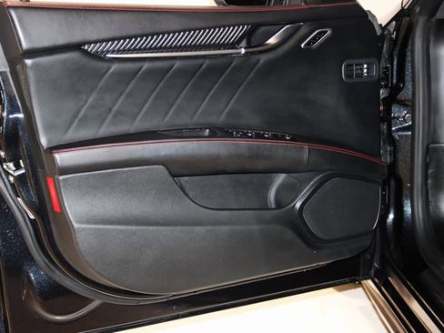 Used 2022 Maserati Ghibli Modena Q4 image 37